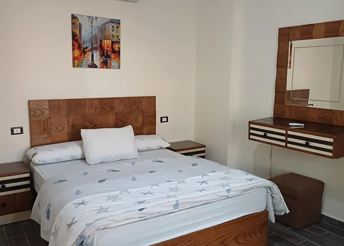 Suncare America - Luxury Panzió 3*