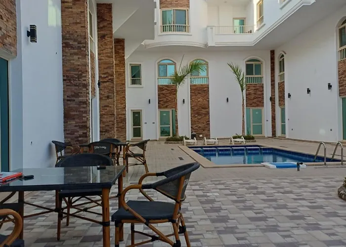 Panzió Suncare America - Luxury Gurdaka